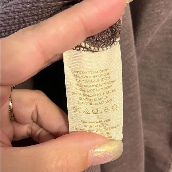 Free People Purple V-Neck Sweatshirt - Picture 7 of 7